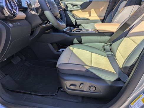 New 2026 Chevrolet Equinox ACTIV w/ Convenience Package III image 10