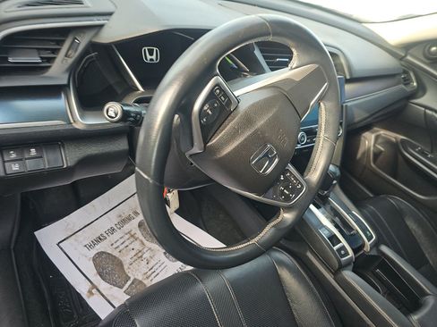 Used 2016 Honda Civic Touring image 8