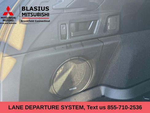 Used 2024 Subaru Outback Limited image 16