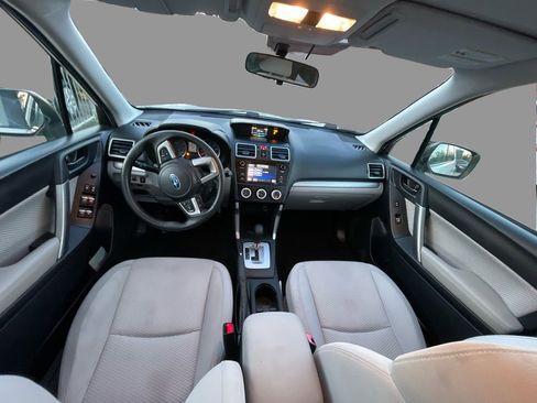 Used 2018 Subaru Forester 2.5i w/ Alloy Wheel Package image 9