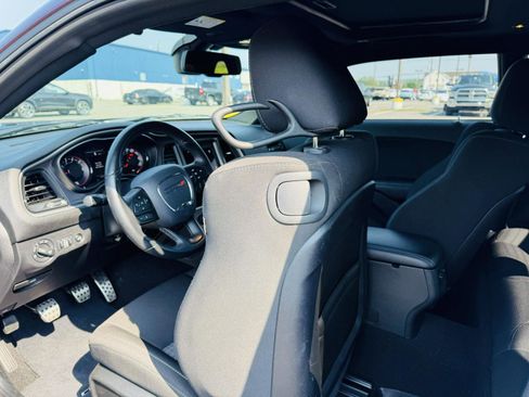 Used 2022 Dodge Challenger R/T w/ Blacktop Package image 30