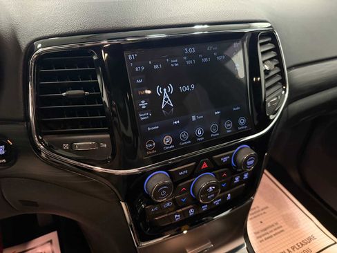 Certified 2020 Jeep Grand Cherokee Laredo w/ Quick Order Package 2BN North AWD/4WD image 35