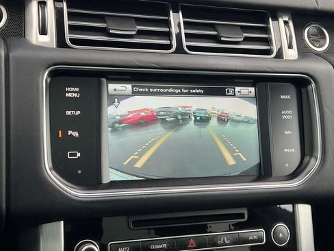 Used 2015 Land Rover Range Rover Supercharged AWD/4WD image 29