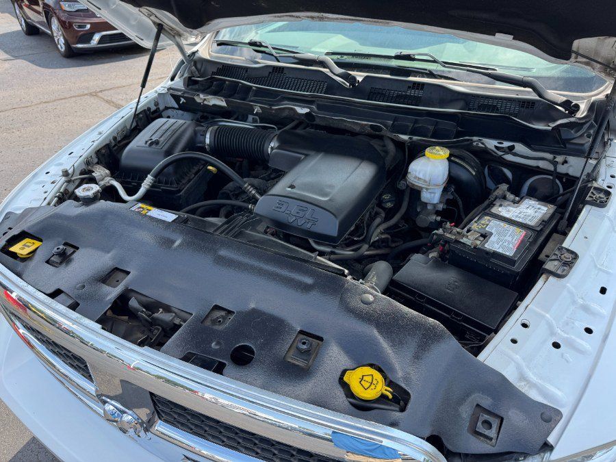 Used 2019 RAM 1500 ST w/ SXT Plus Group AWD/4WD image 21