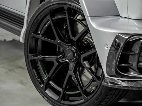 Used 2025 Mercedes-Benz G 63 AMG 4MATIC image 4