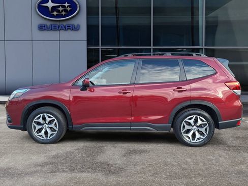 Certified 2024 Subaru Forester Premium image 7