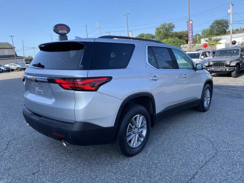 Used 2022 Chevrolet Traverse LT w/ LPO, Floor Liner Package image 6