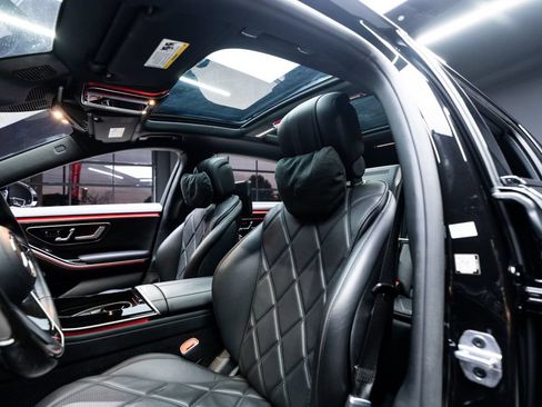 Used 2021 Mercedes-Benz Maybach S 580 4MATIC image 31