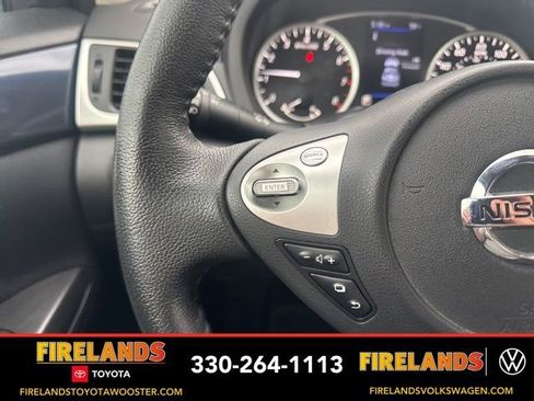 Used 2019 Nissan Sentra SR image 17