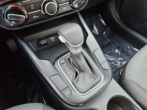 Used 2024 Kia Soul LX w/ Option Group 015 image 12