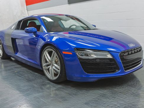 Used 2015 Audi R8 V8 image 41