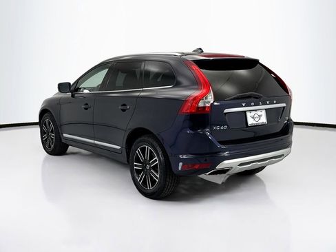 Used 2017 Volvo XC60 T5 Dynamic w/ Preferred Option Package image 7
