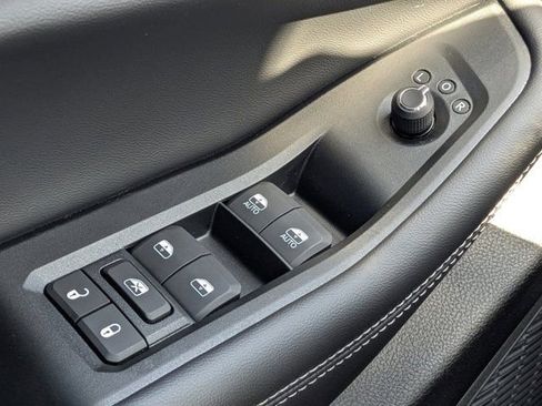 New 2026 Jeep Grand Cherokee Altitude RWD image 25
