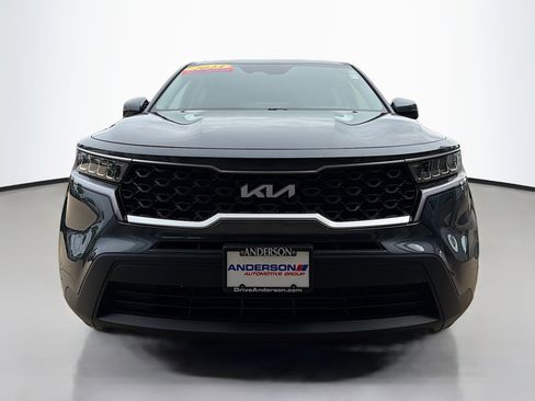 Used 2023 Kia Sorento LX FWD image 17