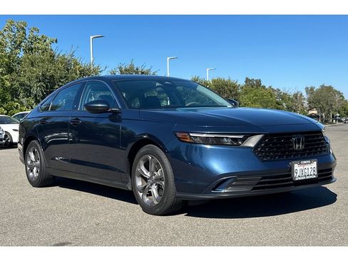 Used 2024 Honda Accord EX image 8