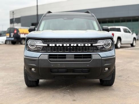 Used 2025 Ford Bronco Sport Outer Banks w/ Outer Banks Tech Package+ image 3