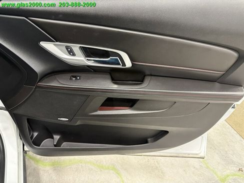 Used 2015 GMC Terrain SLT w/ Open Road Package AWD/4WD image 26