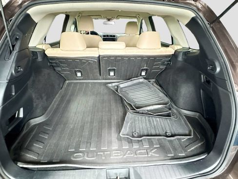 Used 2019 Subaru Outback 2.5i Premium AWD/4WD image 23