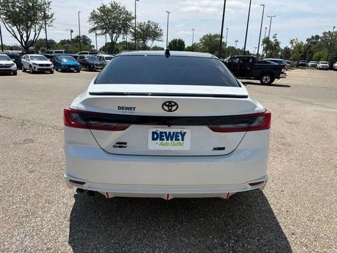 Used 2025 Toyota Camry XSE w/ Premium Plus Package AWD/4WD image 4