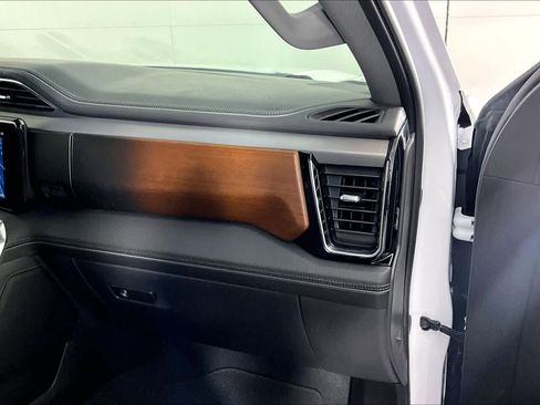 Certified 2024 GMC Sierra 1500 Denali w/ Denali Reserve Package image 18