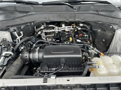 Certified 2023 Ford Explorer XLT w/ Equipment Group 202A AWD/4WD image 11