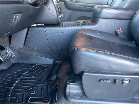 Used 2009 GMC Sierra 3500 W/T image 15