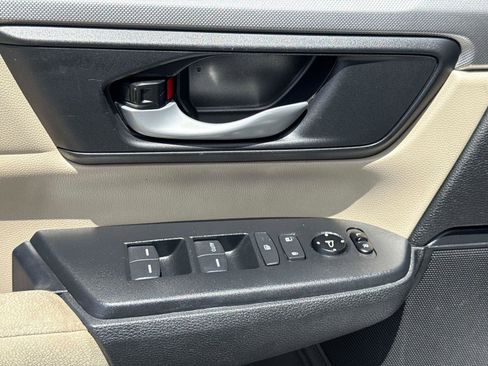 Certified 2019 Honda CR-V LX image 19