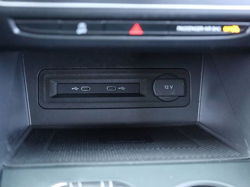 Used 2021 Volkswagen Atlas SE image 43