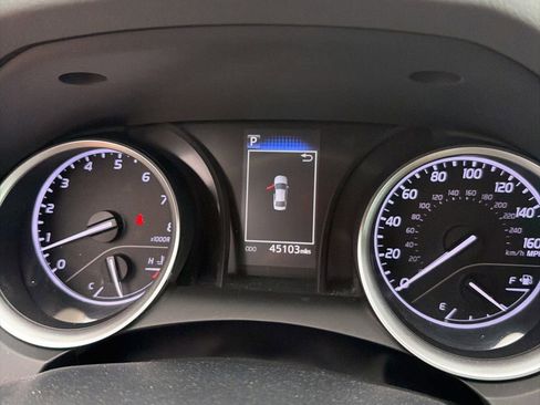 Used 2023 Toyota Camry LE FWD image 10