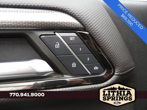 Used 2024 Chevrolet Silverado 2500 ZR2 w/ Technology Package image 26