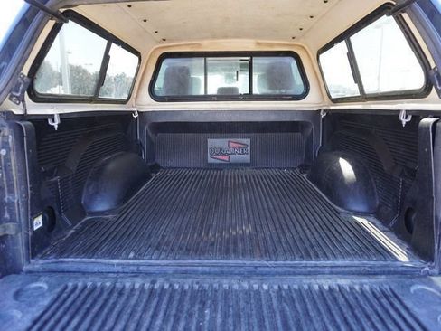Used 2020 RAM 1500 Classic SLT w/ Luxury Group AWD/4WD image 14