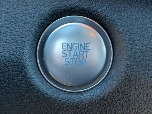 Used 2022 Hyundai Santa Fe SEL w/ Cargo Package image 19