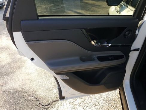 Used 2024 Lincoln Corsair FWD w/ Equipment Group 102A image 30