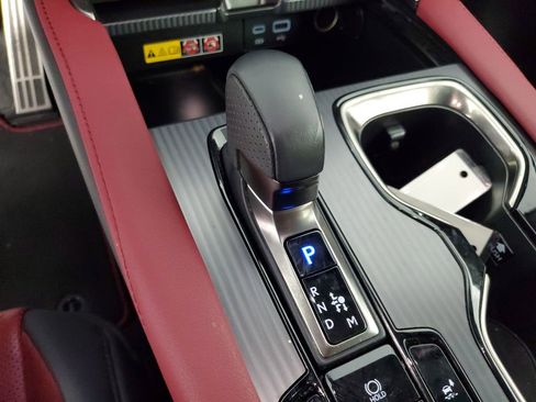 Used 2024 Lexus RX 500h F Sport w/ Convenience Package image 21