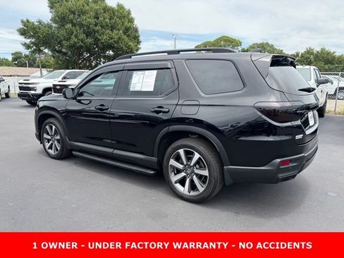 Used 2023 Honda Pilot Elite image 4