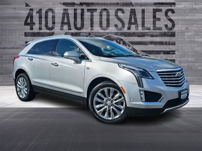Used 2017 Cadillac XT5 Platinum w/ Driver Assist Package