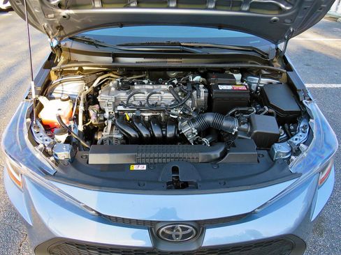 Used 2021 Toyota Corolla LE image 34