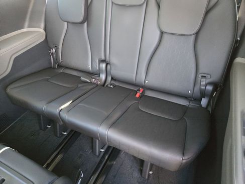 New 2026 Kia Carnival image 20