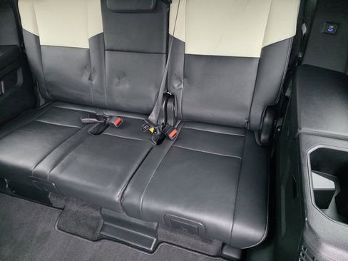 Used 2024 Toyota Sequoia Capstone AWD/4WD image 27