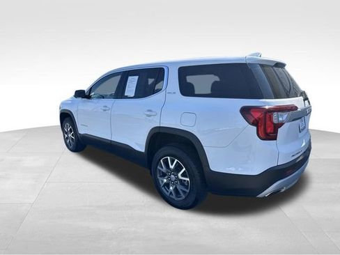 Used 2023 GMC Acadia SLE AWD/4WD image 4