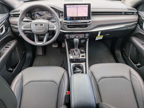 New 2026 Jeep Compass Trailhawk w/ Sun, Sound & Navigation Group AWD/4WD image 20