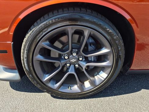 Certified 2023 Dodge Challenger R/T Scat Pack RWD image 9