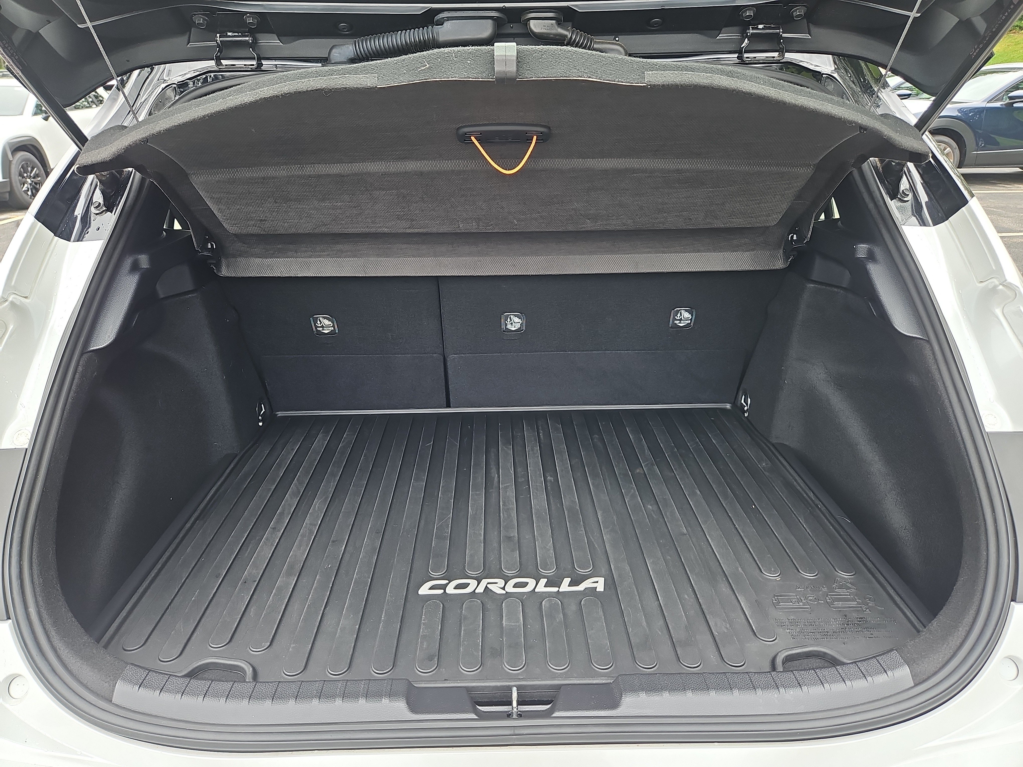 Used 2021 Toyota Corolla XSE FWD image 29
