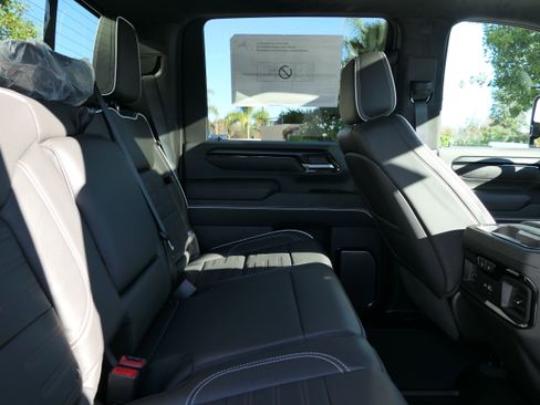 New 2026 GMC Sierra 2500 AT4X image 21