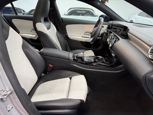 Used 2022 Mercedes-Benz CLA 35 AMG 4MATIC image 24