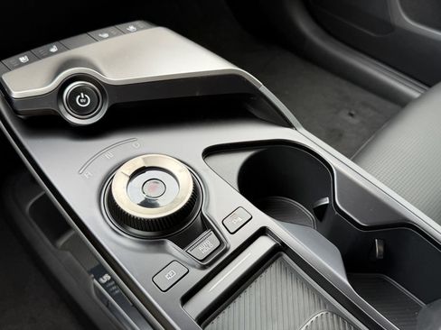 New 2026 Kia EV6 Wind RWD image 29