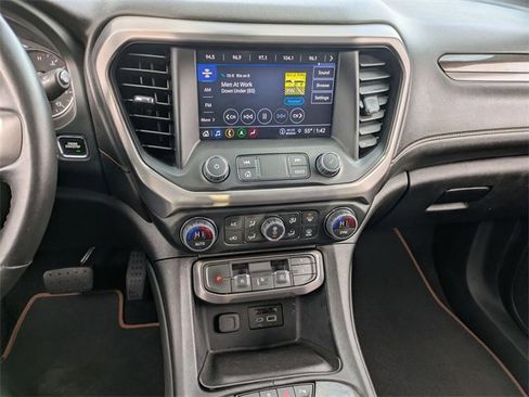 Used 2022 GMC Acadia AT4 w/ Technology Package image 32