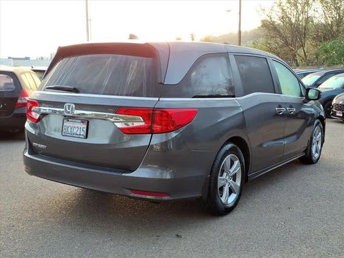 Certified 2019 Honda Odyssey EX image 4