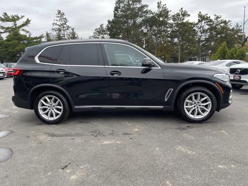 Used 2022 BMW X5 xDrive40i w/ Executive Package image 7