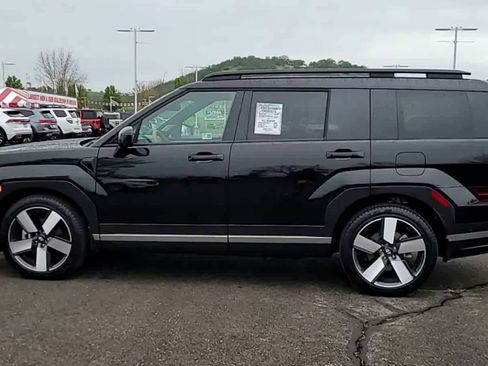 Used 2025 Hyundai Santa Fe Limited image 5